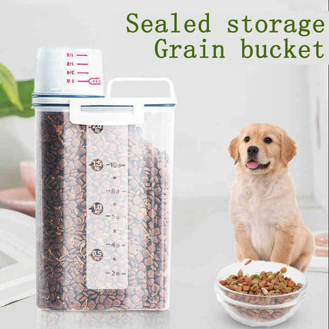 Dog Or Cat Plastic Food Pail Storage Tank with Measuring Cup Moisture-proof Sealed Container